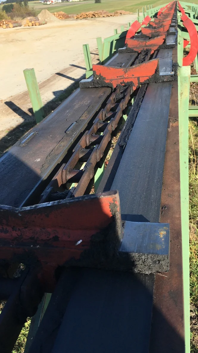 Rundholzplatz - Bild 12