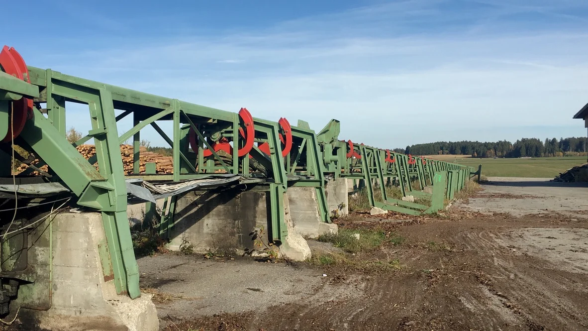 Rundholzplatz - Bild 19