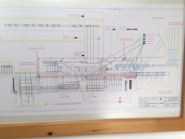 Rundholzplatz - Bild 4