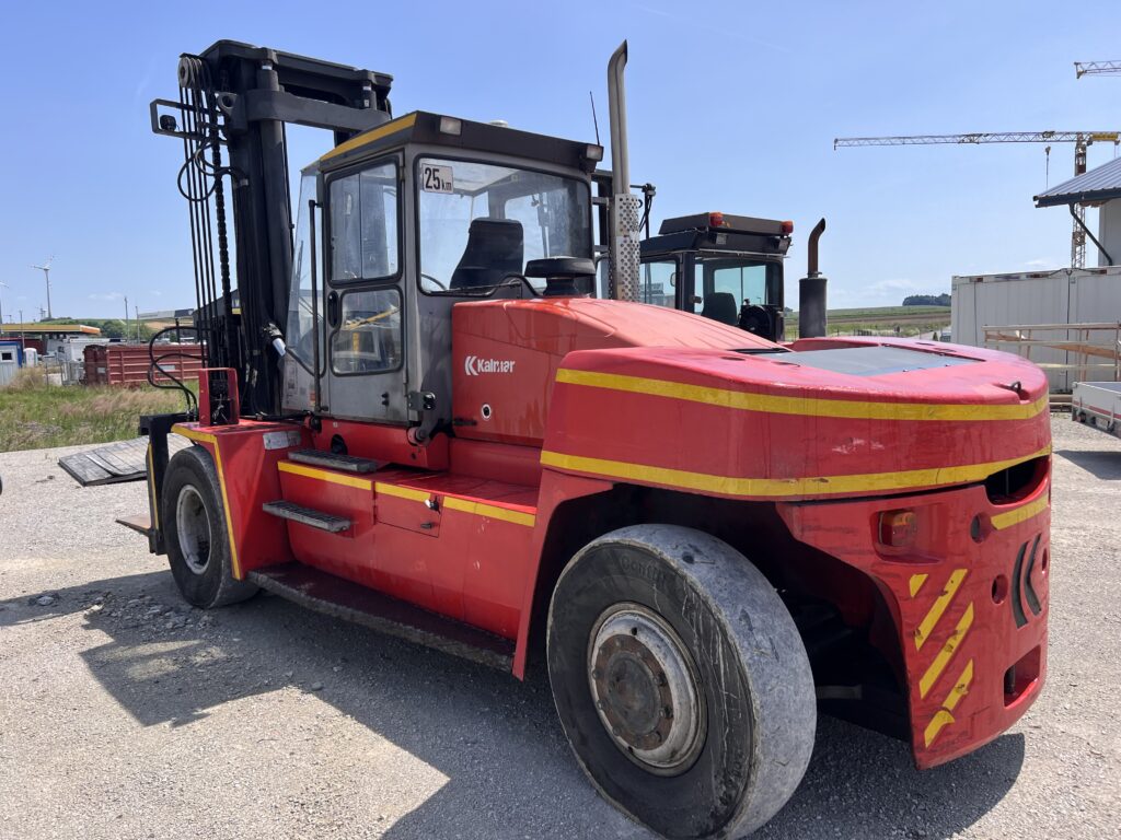 Kalmar DCE 160-12 Diesel-Gabelstapler