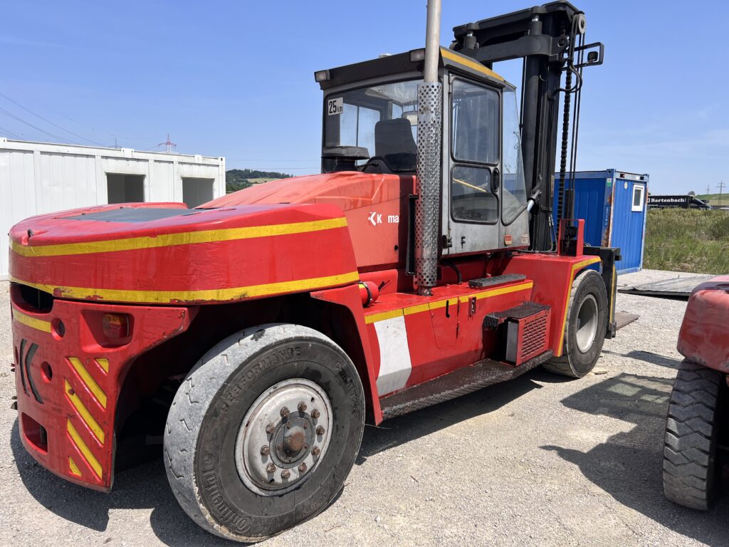 Kalmar DCE 160-12 Diesel-Gabelstapler